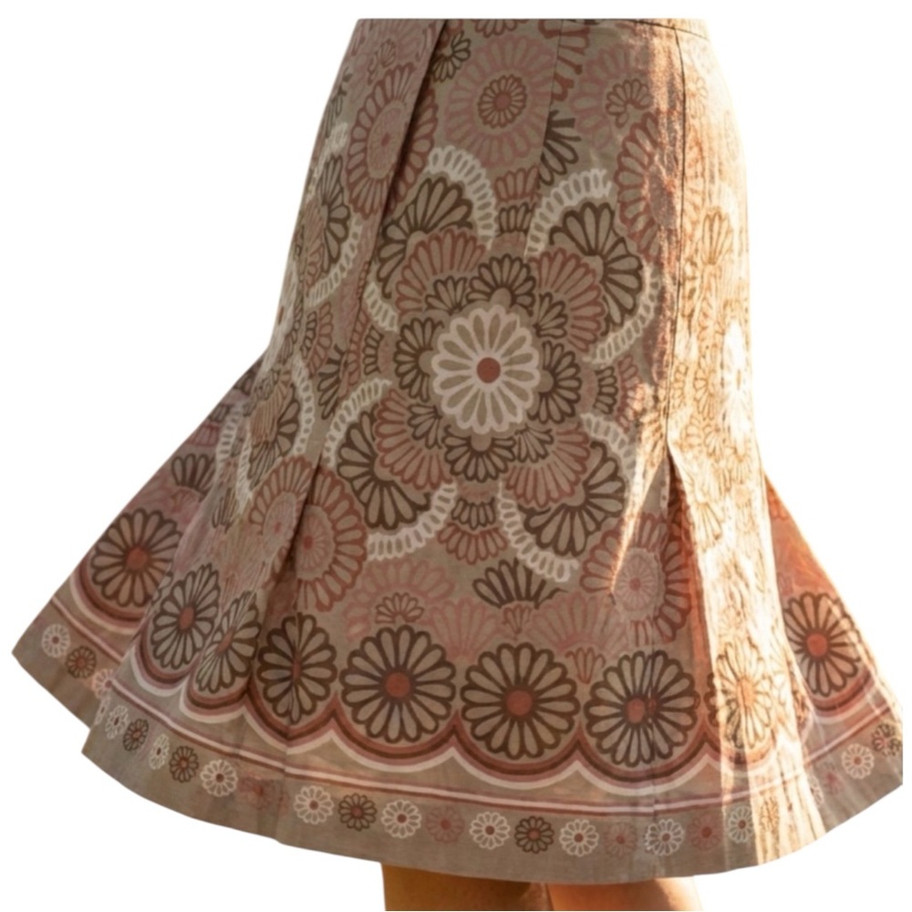 LOFT Cotton Fully Lined Floral Patterned Skirt in Brown/Cream/Reds Size 2P - Picture 9 of 9